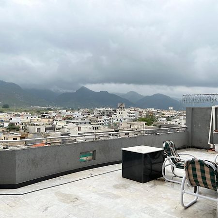 Luxury Apartment Hotel Ισλαμαμπάντ Εξωτερικό φωτογραφία
