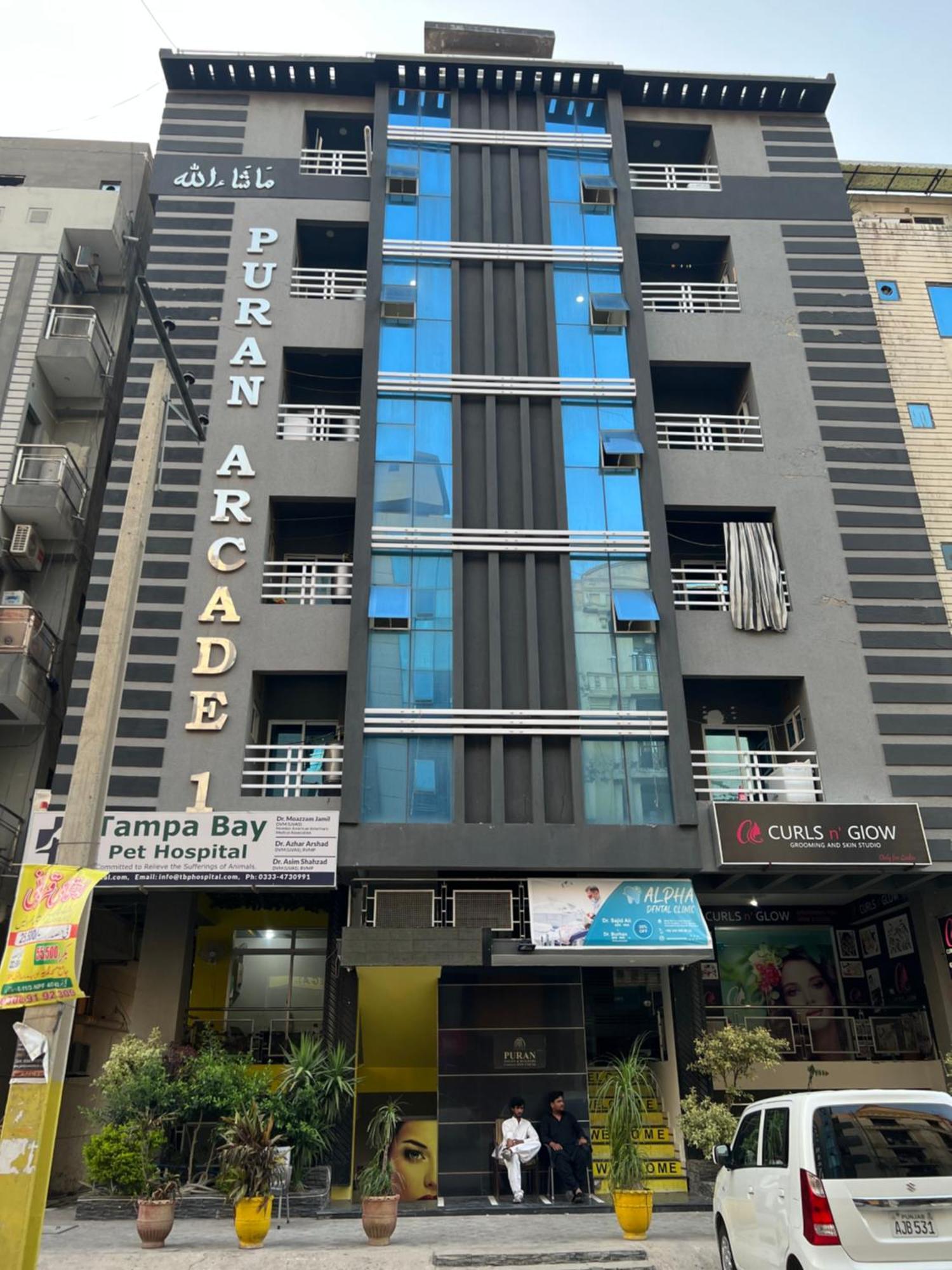 Luxury Apartment Hotel Ισλαμαμπάντ Εξωτερικό φωτογραφία