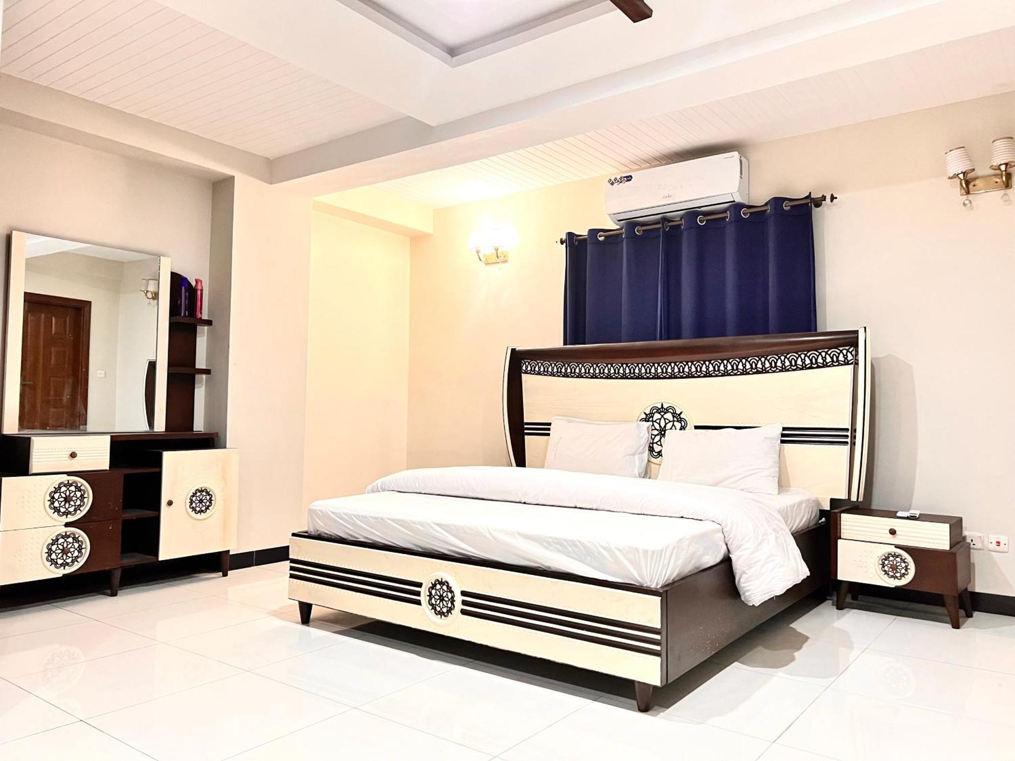 Luxury Apartment Hotel Ισλαμαμπάντ Εξωτερικό φωτογραφία