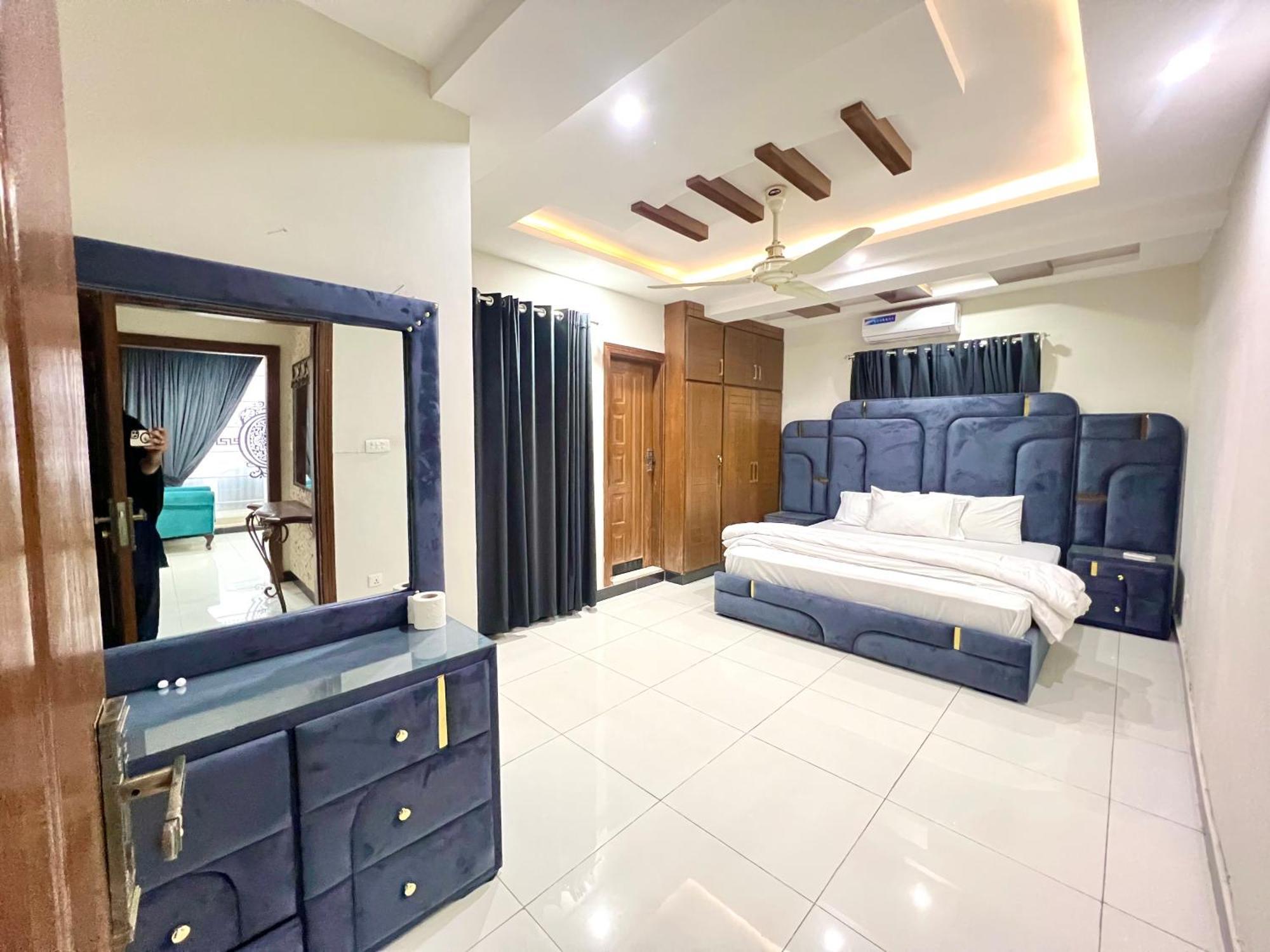 Luxury Apartment Hotel Ισλαμαμπάντ Εξωτερικό φωτογραφία