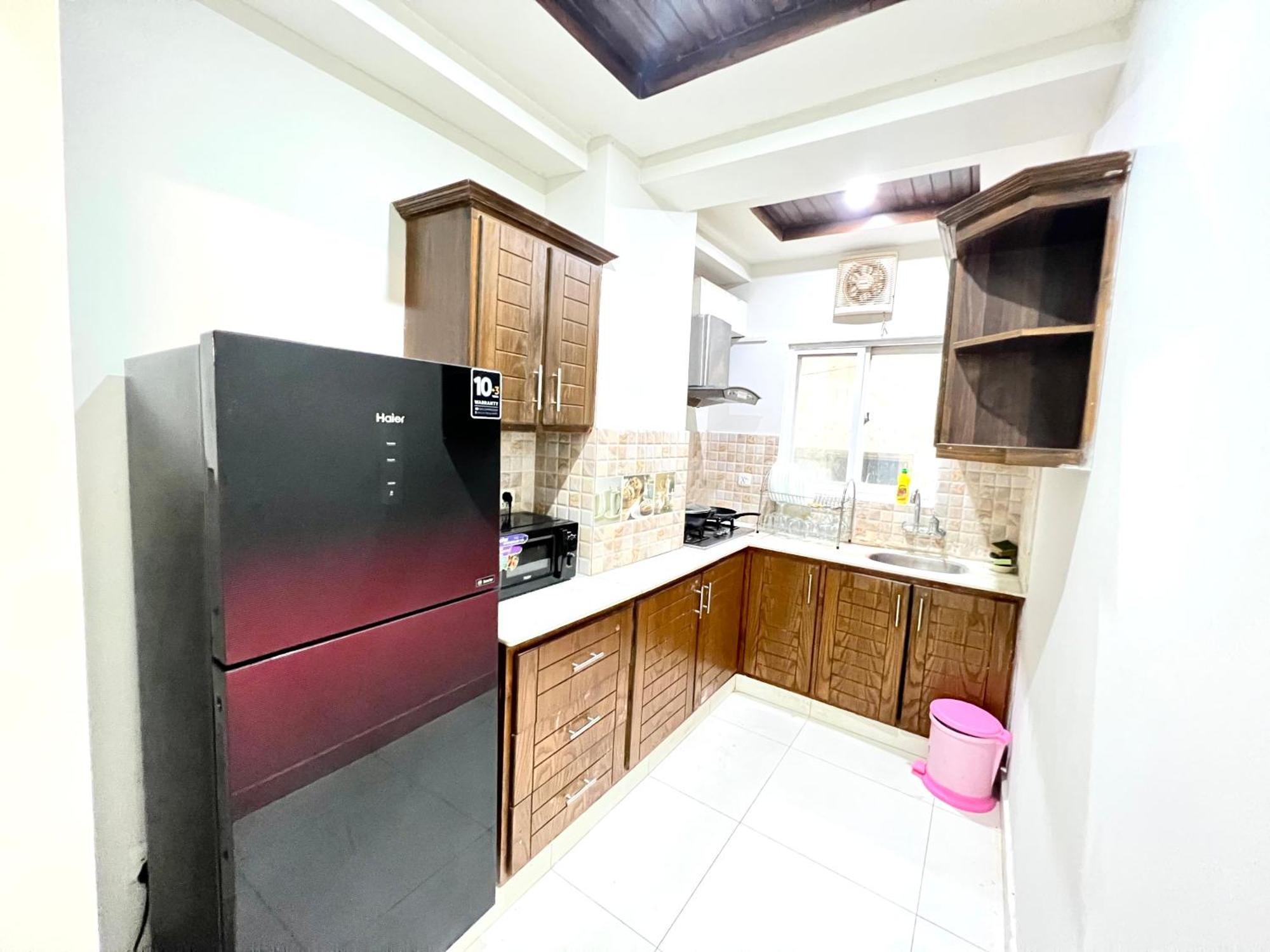 Luxury Apartment Hotel Ισλαμαμπάντ Εξωτερικό φωτογραφία