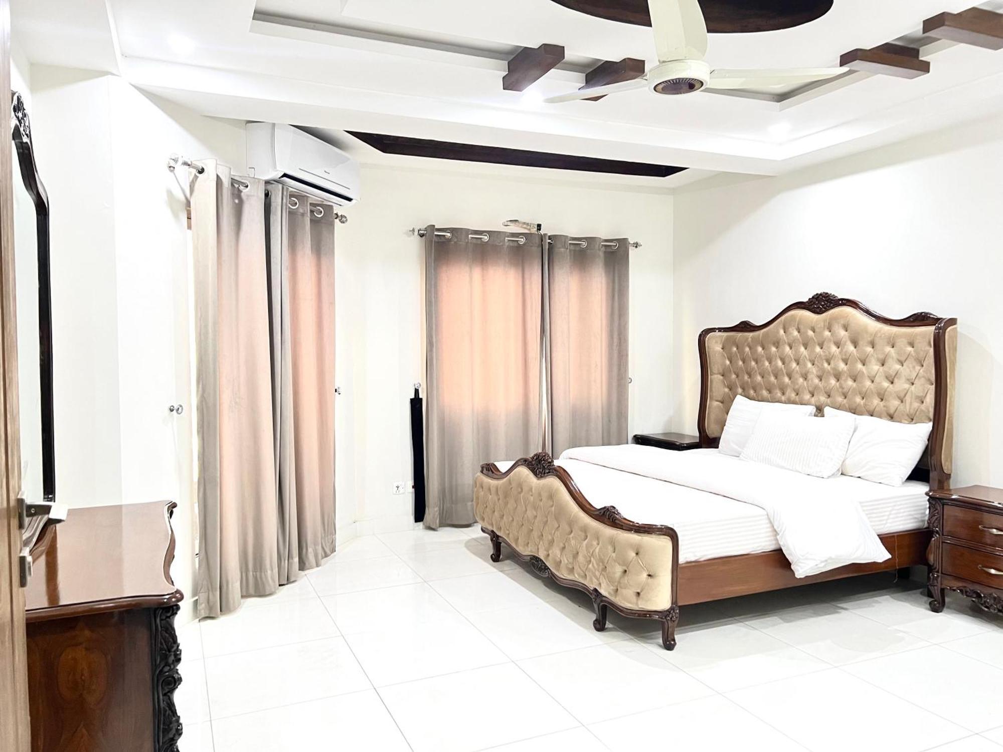 Luxury Apartment Hotel Ισλαμαμπάντ Εξωτερικό φωτογραφία