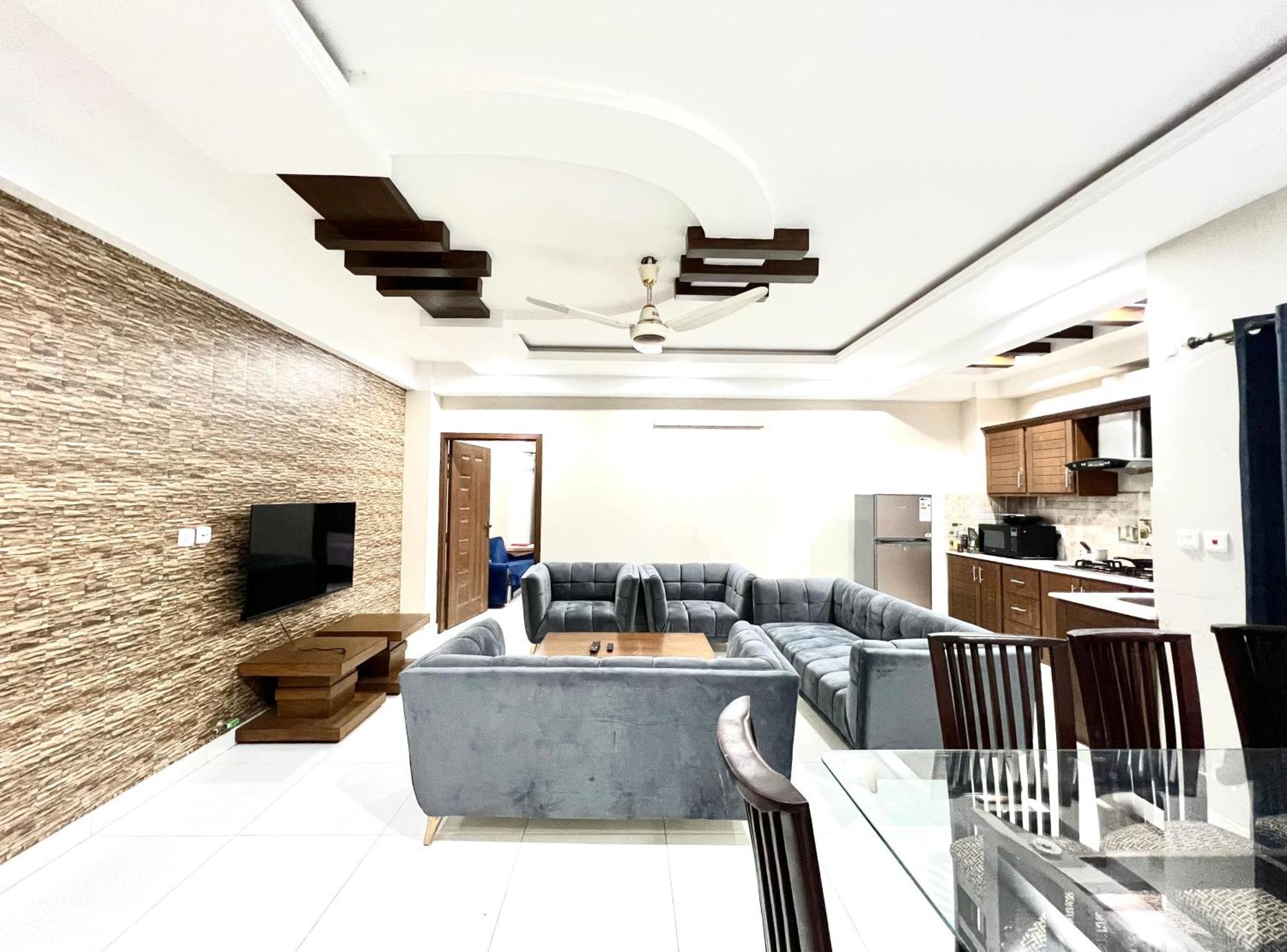 Luxury Apartment Hotel Ισλαμαμπάντ Εξωτερικό φωτογραφία